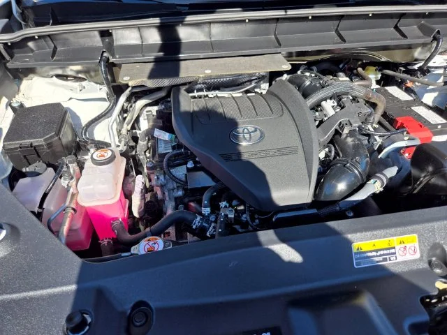 Used 2023 Beige Toyota XLE image 21