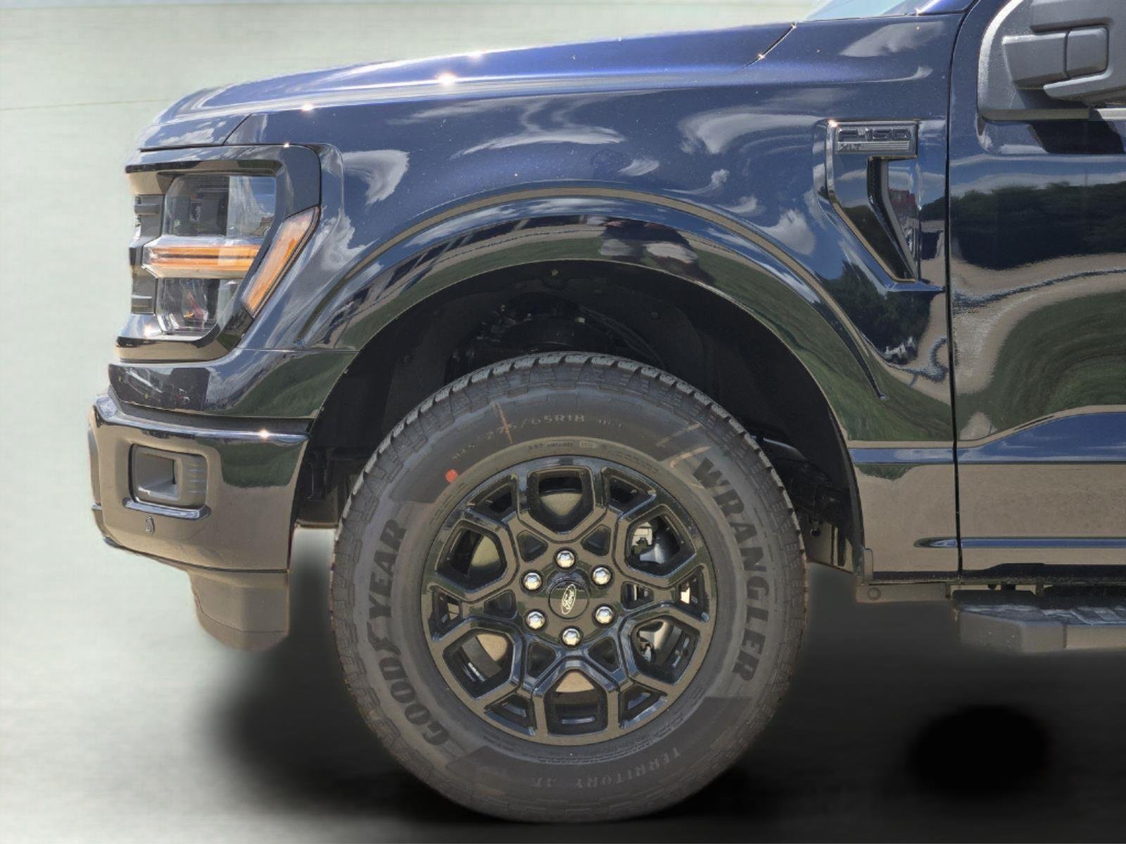 New 2026 Antimatter Blue Metallic Ford XLT image 6