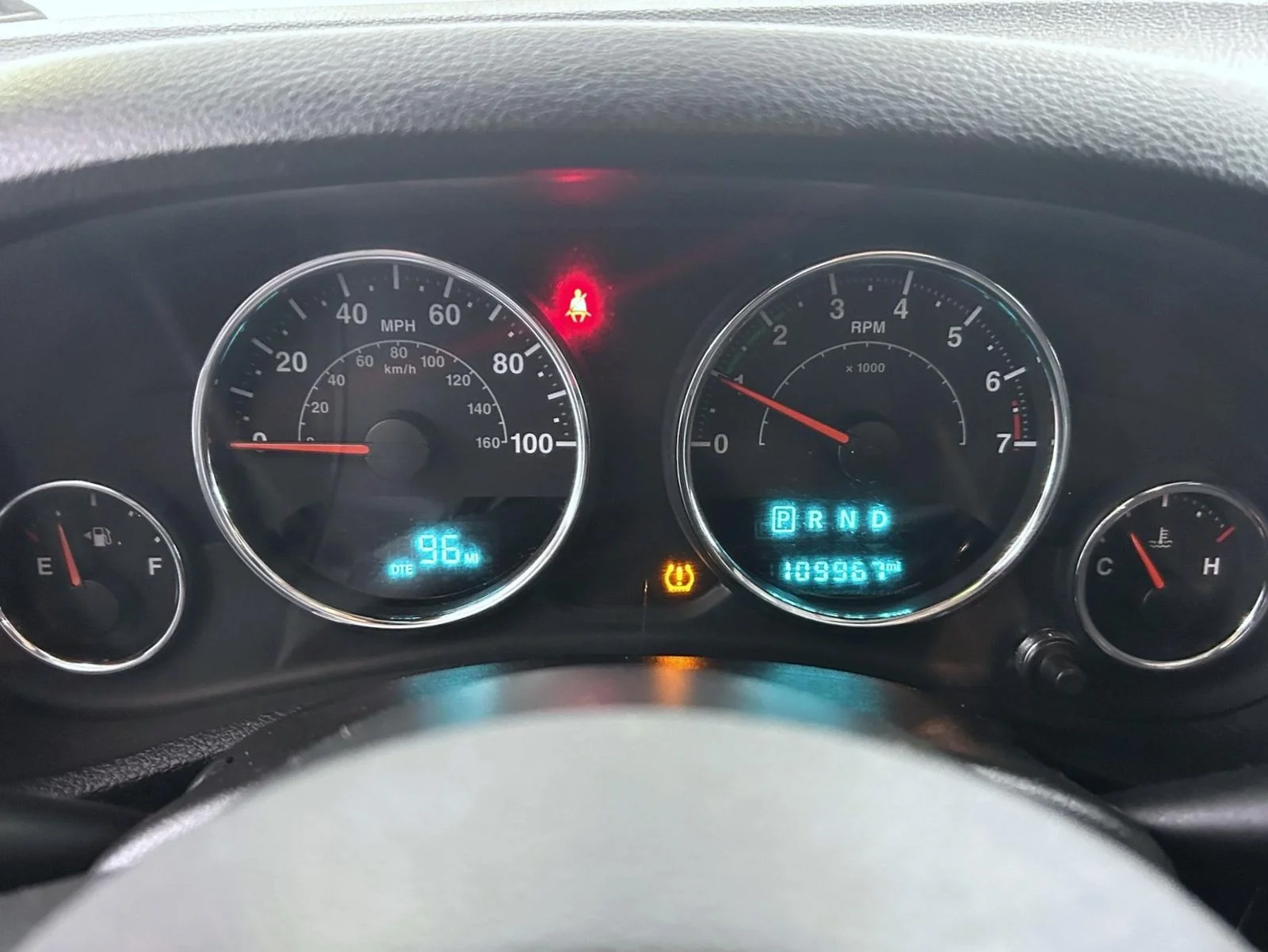 Used 2017 Red Jeep Unlimited Sport image 14