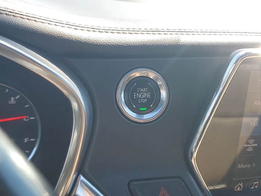 Certified Used 2019 White Chevrolet Premier image 26
