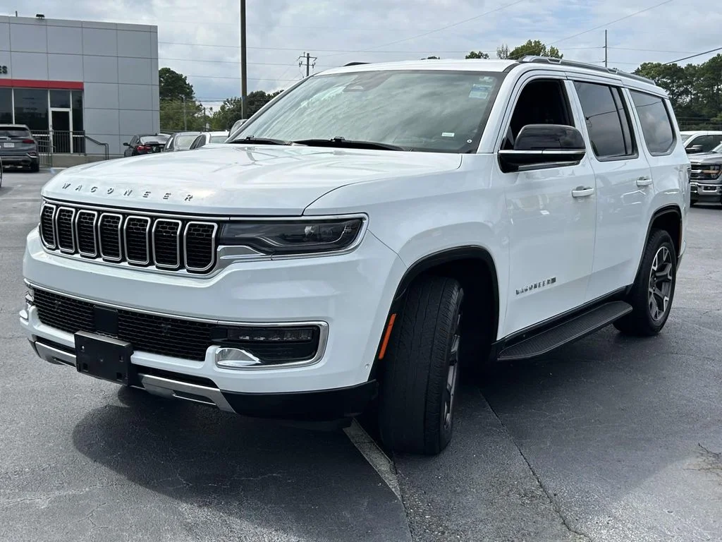 Used 2024 White Jeep Series III image 7