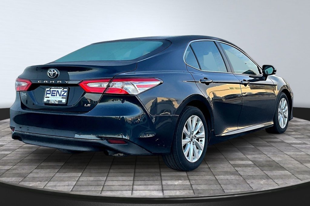 Used 2018 Blue Toyota LE image 6
