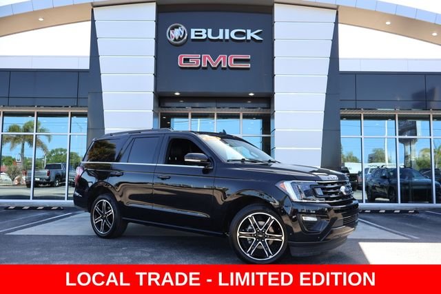 2021 Ford Expedition Limited's photo