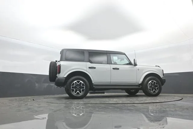 New 2026 Avalanche Gray Ford Outer Banks® image 32