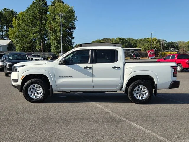 New 2027 Glacier White Nissan Crew Cab S image 2