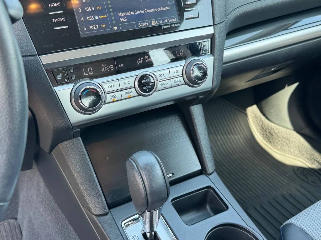 Used 2017 Gray Subaru 2.5i image 23