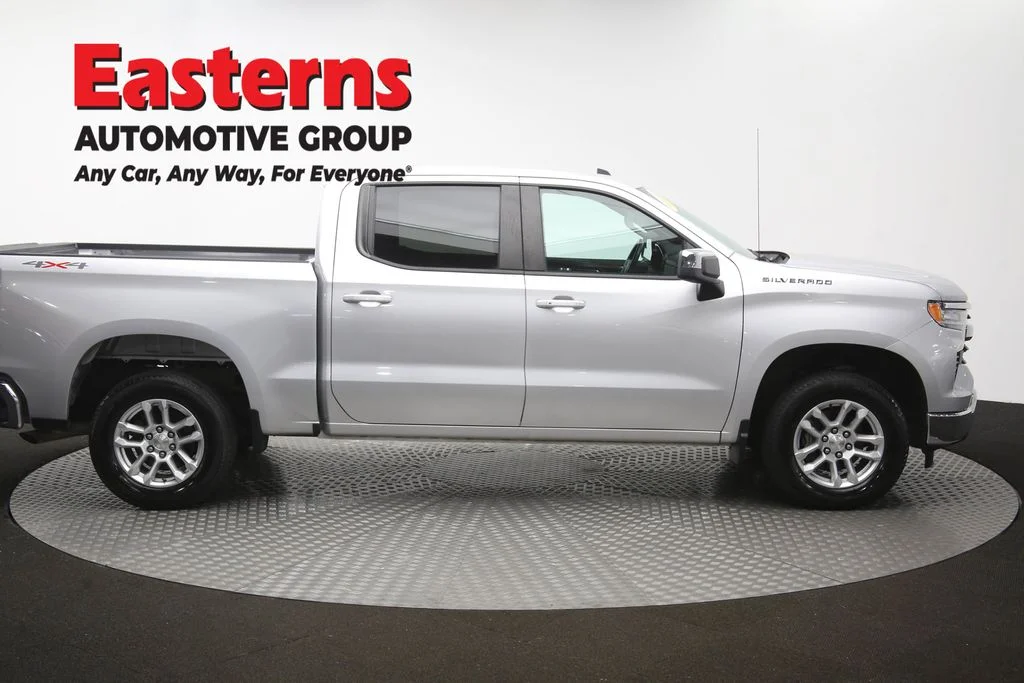 Used 2022 Silver Chevrolet LT image 47