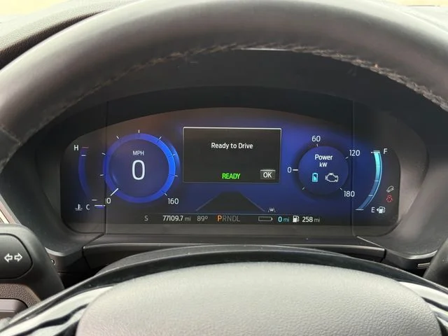 Used 2022 Gray Ford SEL image 14