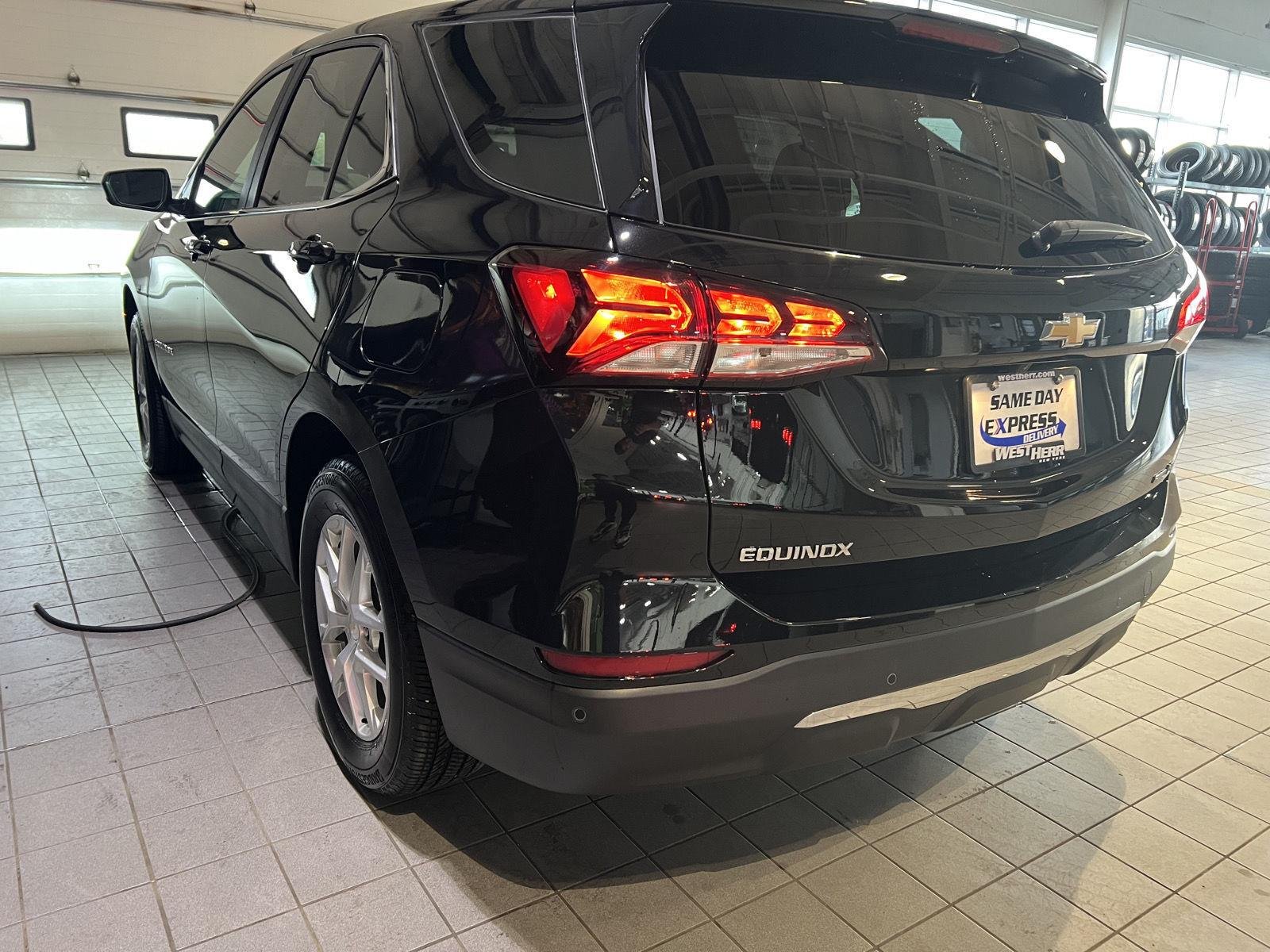 Used 2024 Mosaic Black Metallic Chevrolet LT image 5