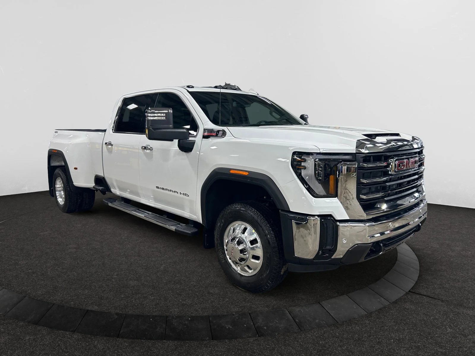 New 2026 Summit White GMC SLT image 7