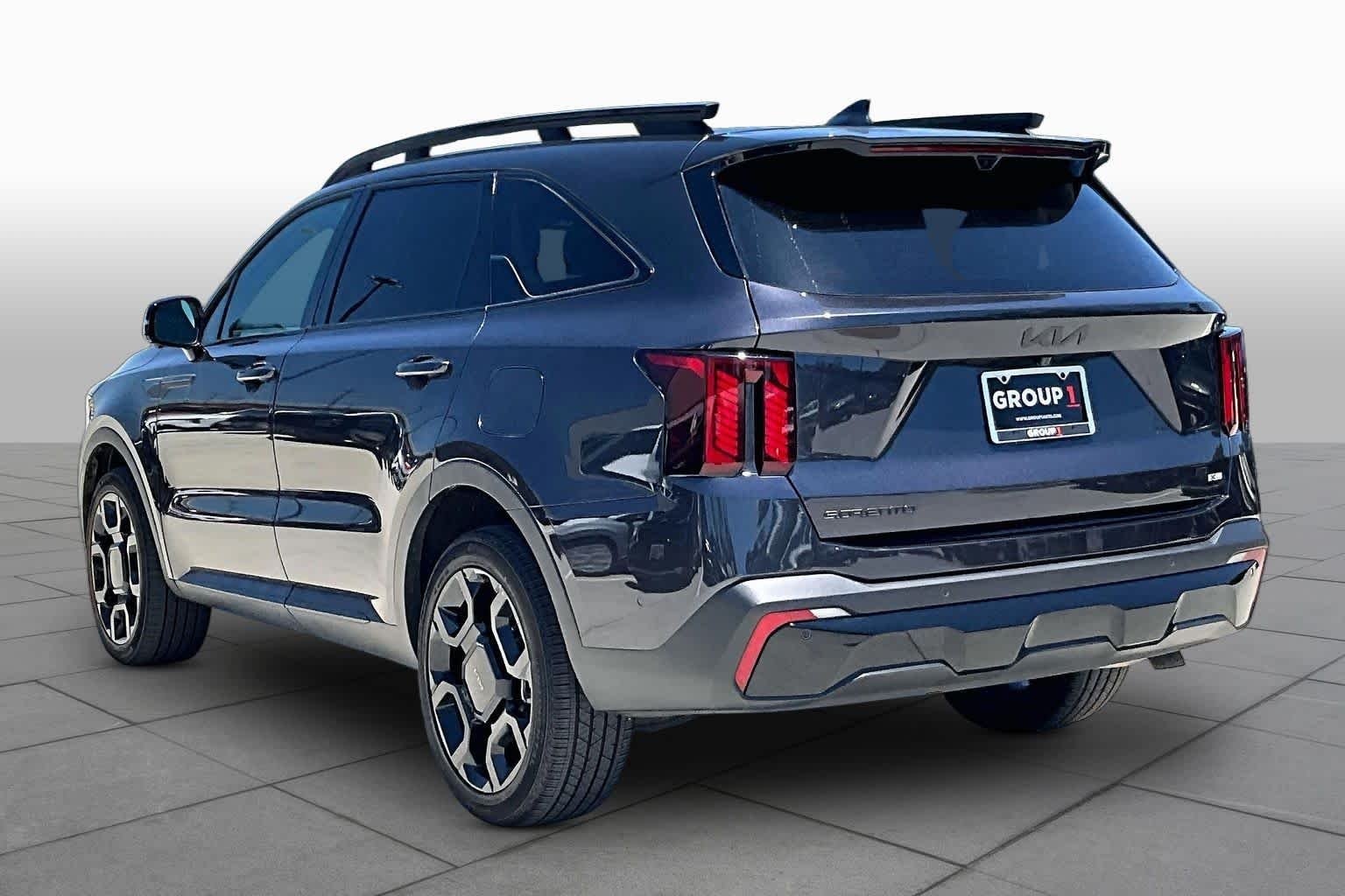 Used 2026 Panthera Metal Kia X-Line SX Prestige image 12