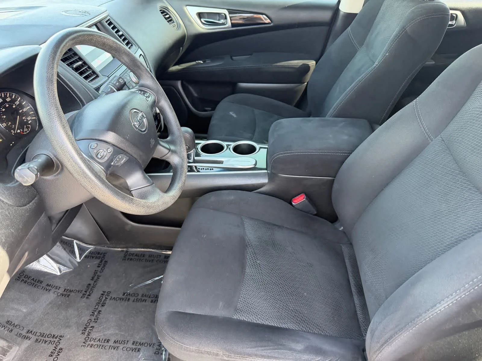Certified Used 2015 Magnetic Black Nissan S image 13