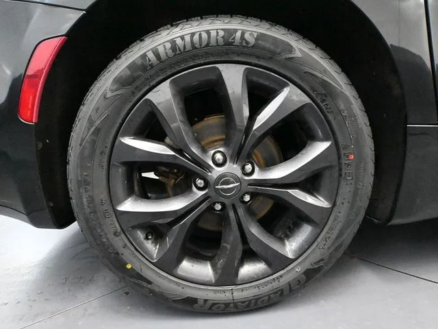 2019 Chrysler Pacifica Touring L Plus - Photo 16