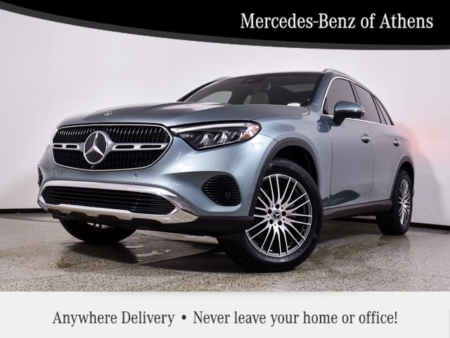 2025 Mercedes-Benz GLC GLC 300's photo