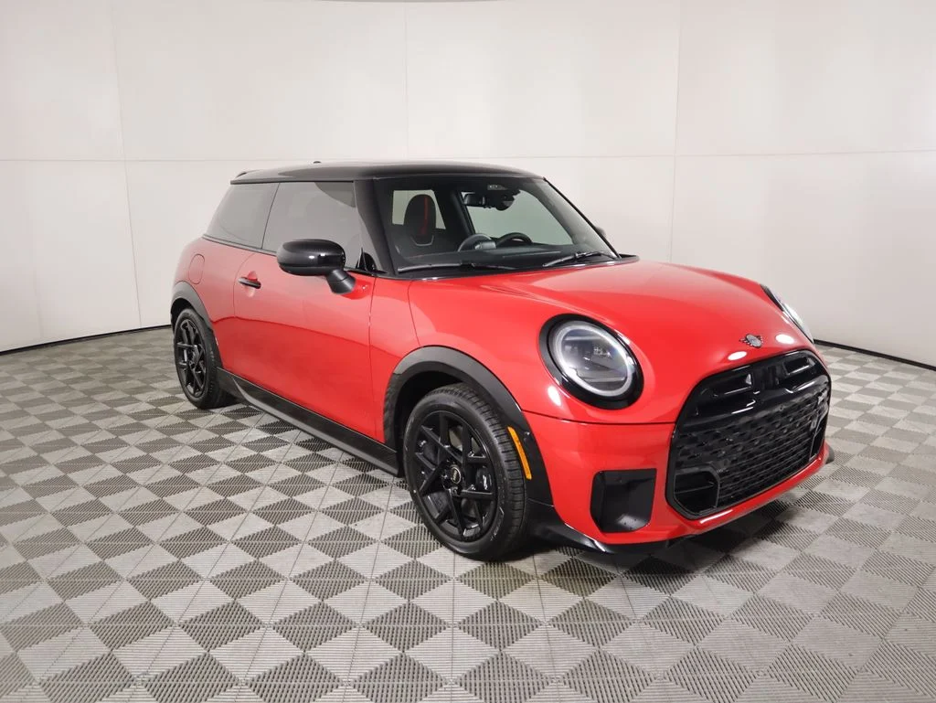 New 2026 Chili Red II MINI Iconic image 3