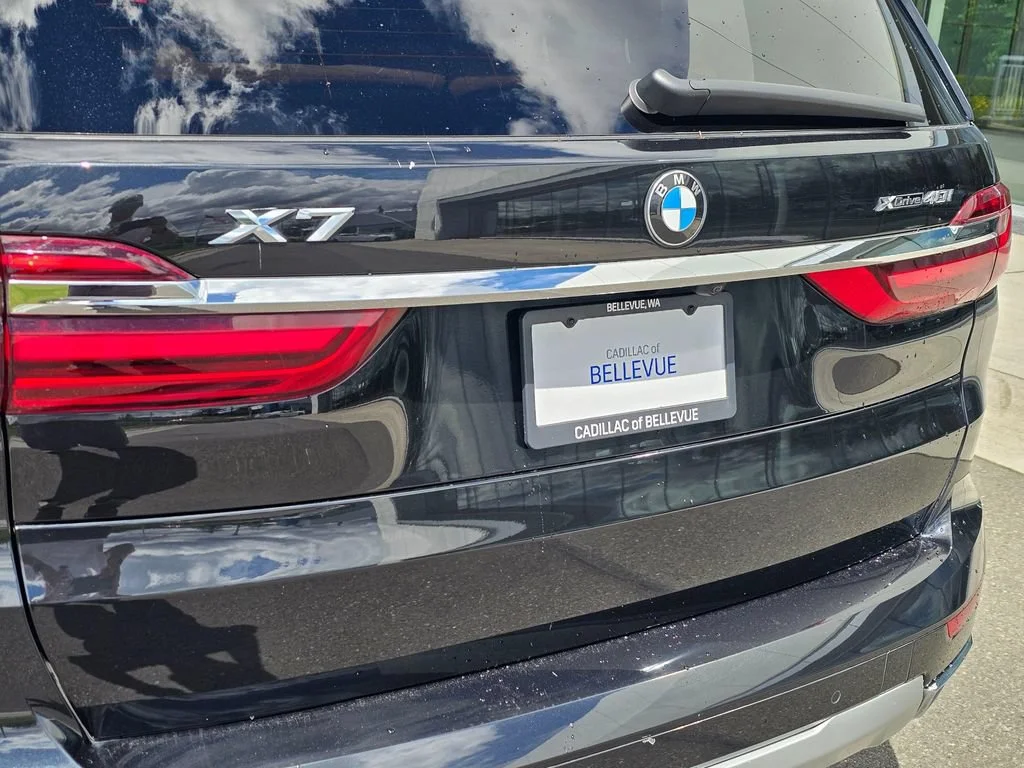Used 2022  BMW xDrive40i image 15