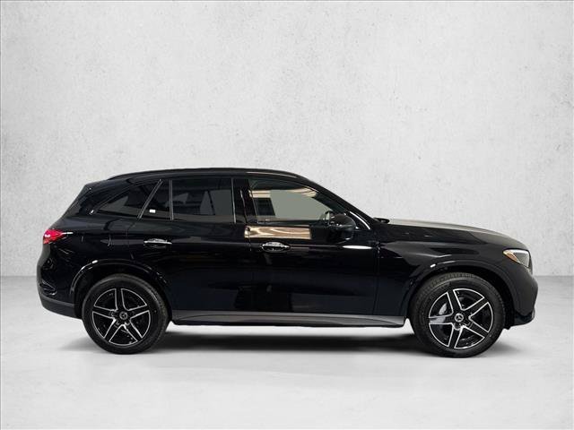 New 2026 Black Mercedes-Benz GLC 300 image 33