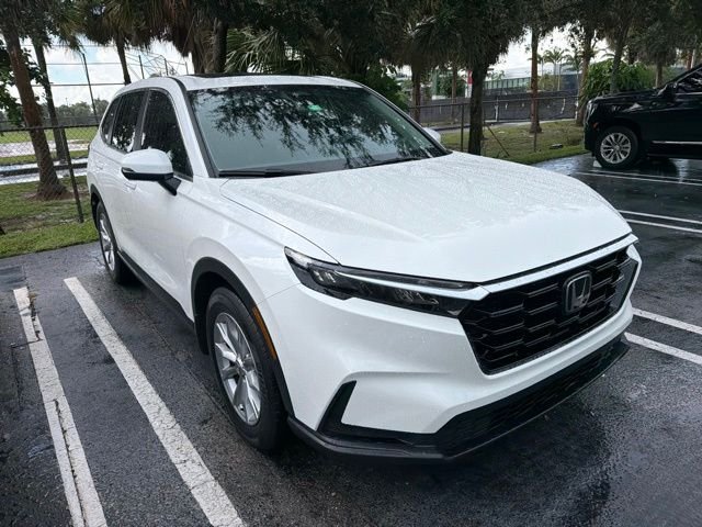Certified Used 2025 White Honda EX image 3