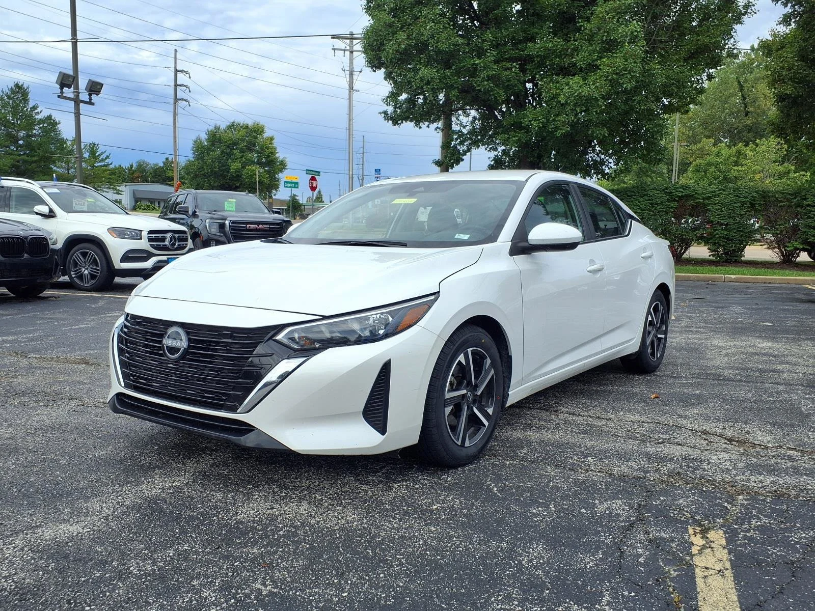 Used 2024 Aspen White Tricoat Nissan SV image 28