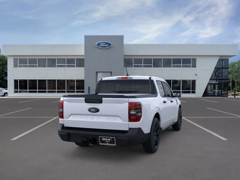 New 2025 Space White Metallic Ford XLT image 8