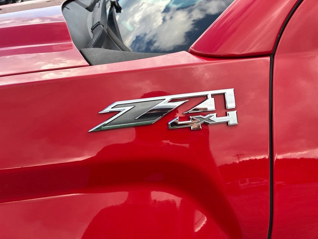 Used 2015 FIRE RED GMC SLE image 44