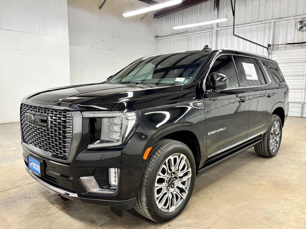 Used 2024 Black GMC Denali Ultimate image 4