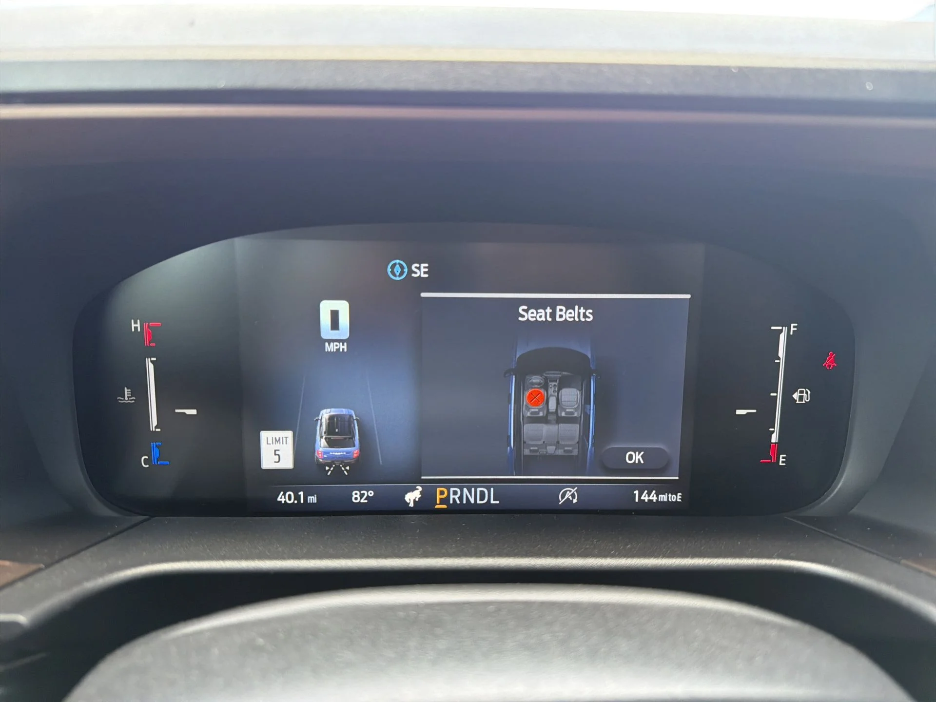 New 2026 Carbonized Gray Metallic Ford Outer Banks® image 19