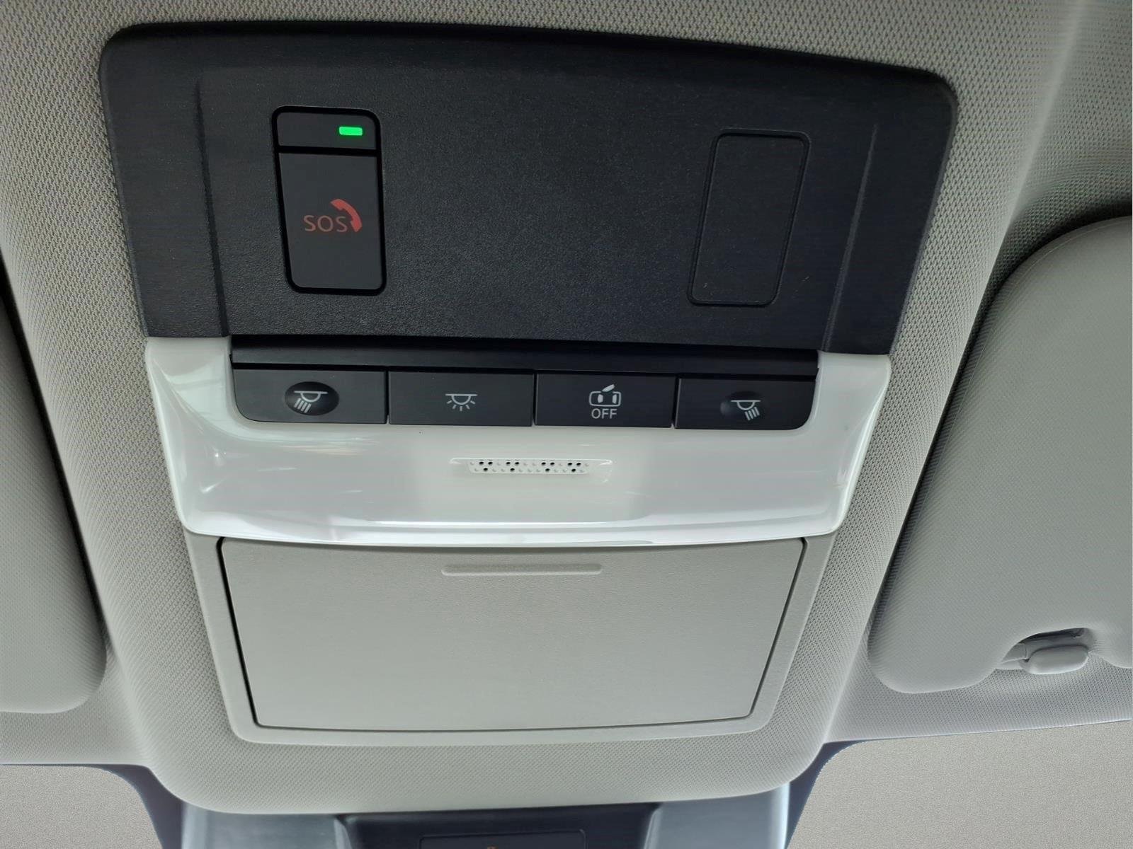 Used 2023 Super Black Nissan SV image 28