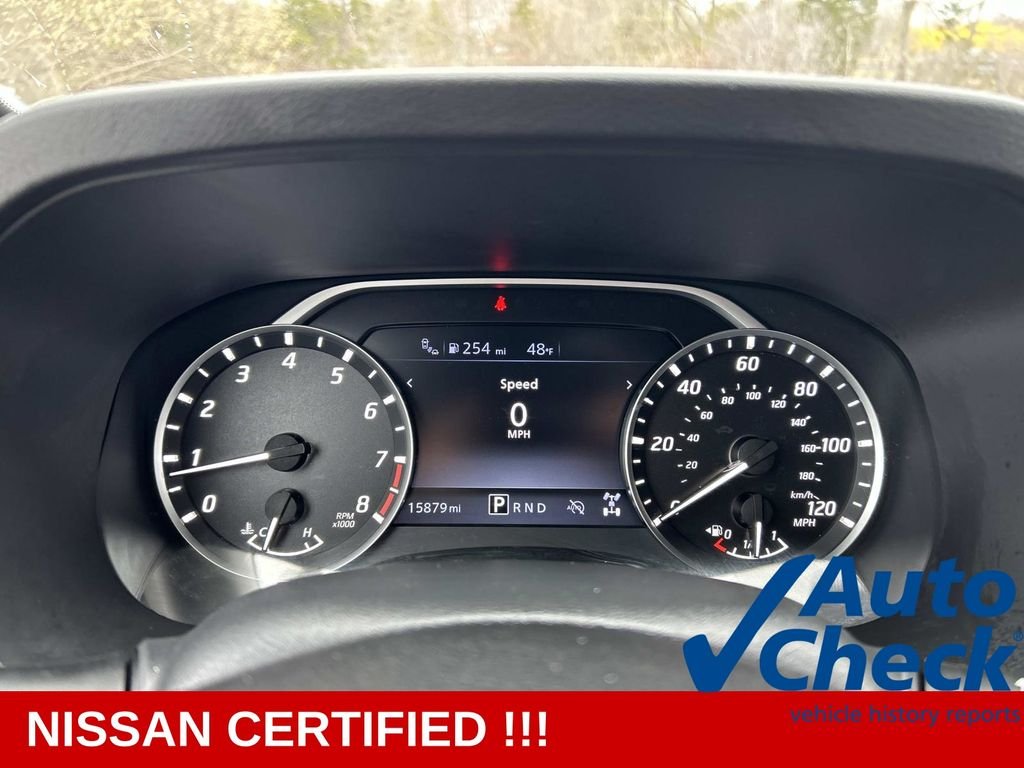 Used 2025 Gray Nissan SV image 28
