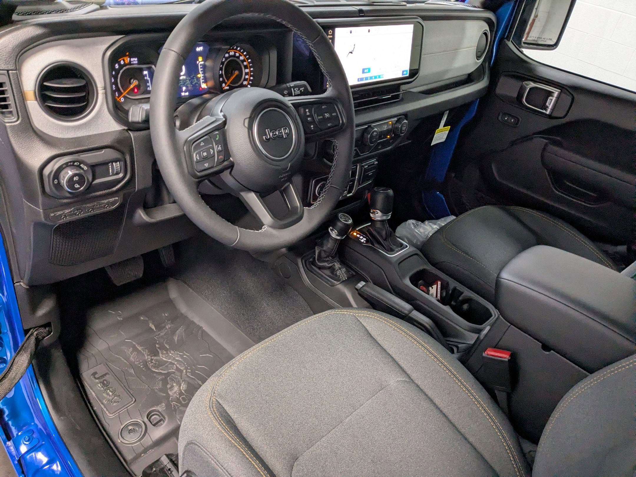 New 2026 Hydro Blue Pearl-Coat Exterior Paint Jeep Sport S image 10