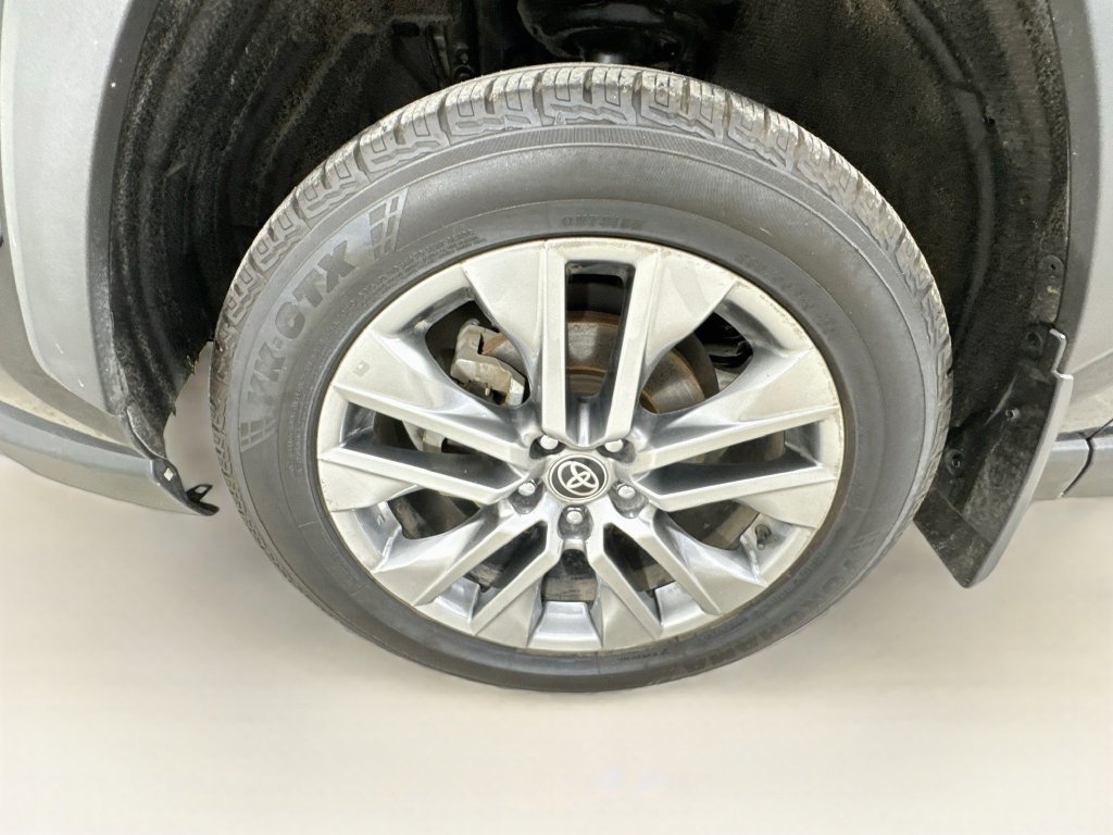 2022 Toyota RAV4 XLE Premium - Photo 38