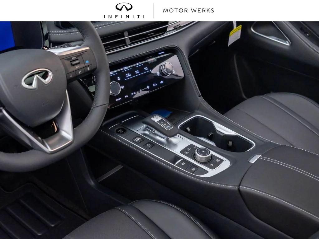 2027 INFINITI QX60 LUXE - Photo 11