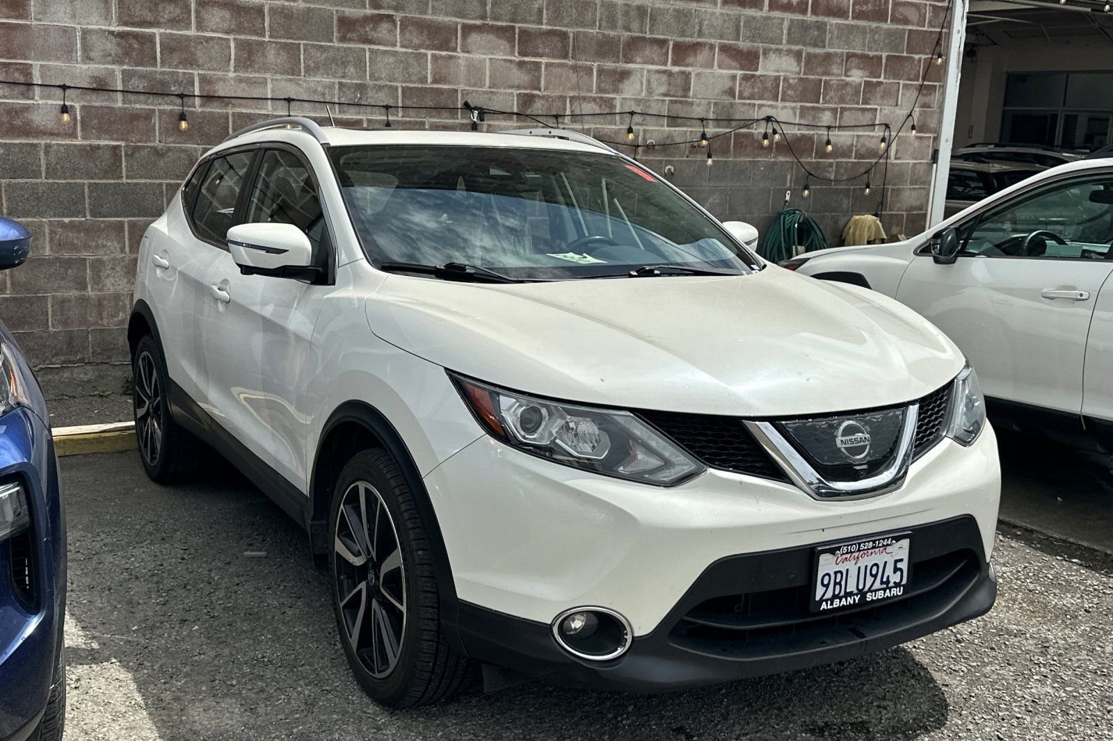 Used 2017 Nissan Rogue Sport SL with VIN JN1BJ1CP5HW012533 for sale in Albany, CA
