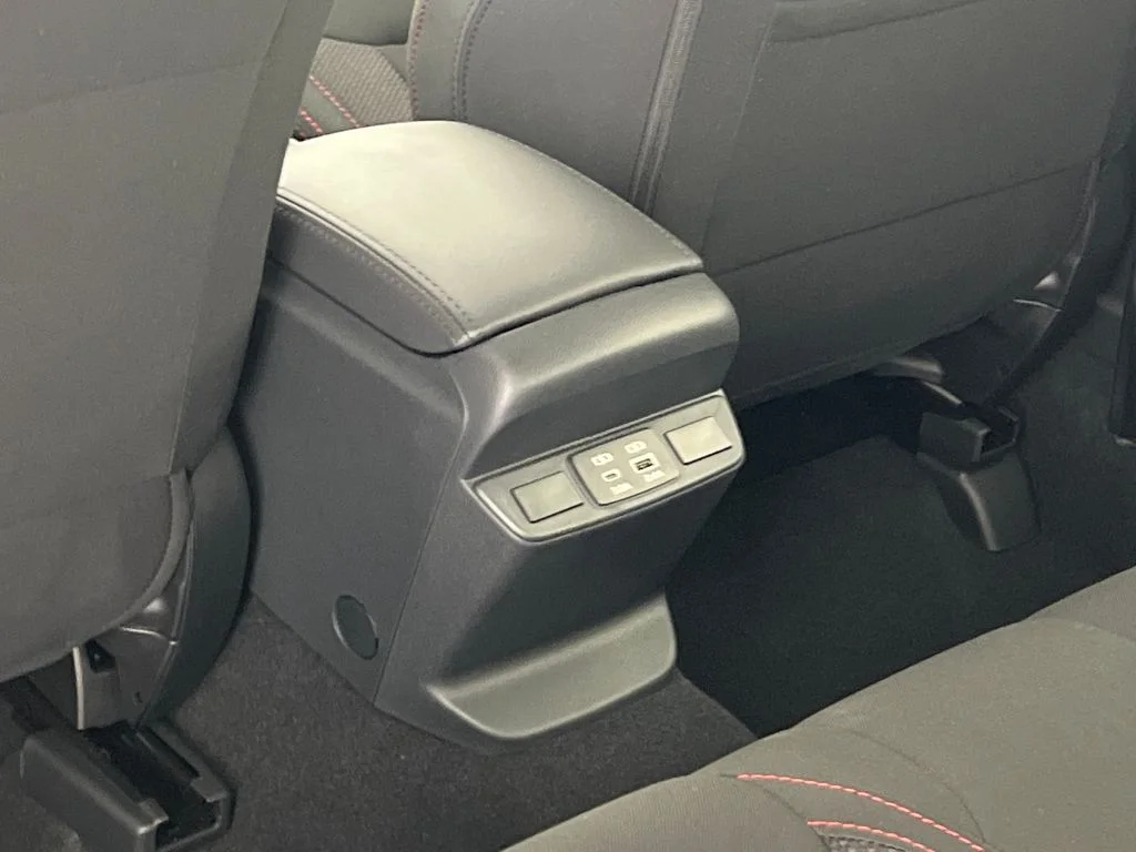 New 2026 ICE SILVER METALLIC Subaru Premium image 33