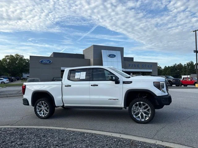 2023 GMC Sierra 1500 AT4X