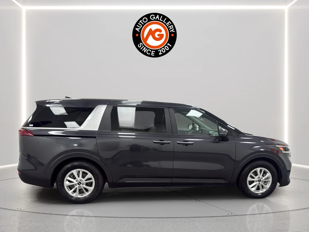Used 2023 Gray Kia LX Seat Package image 8