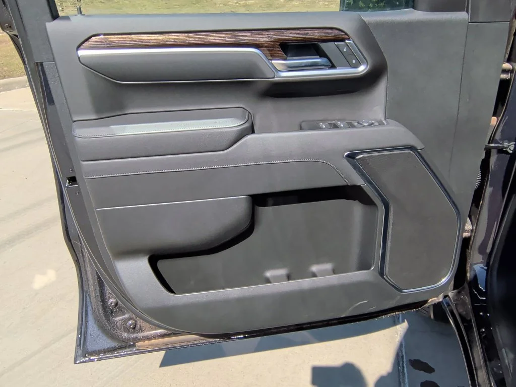 2025 GMC Sierra 1500 Elevation - Photo 10