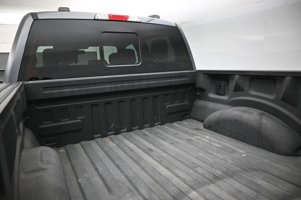 Used 2023 Gray Ford XLT image 23