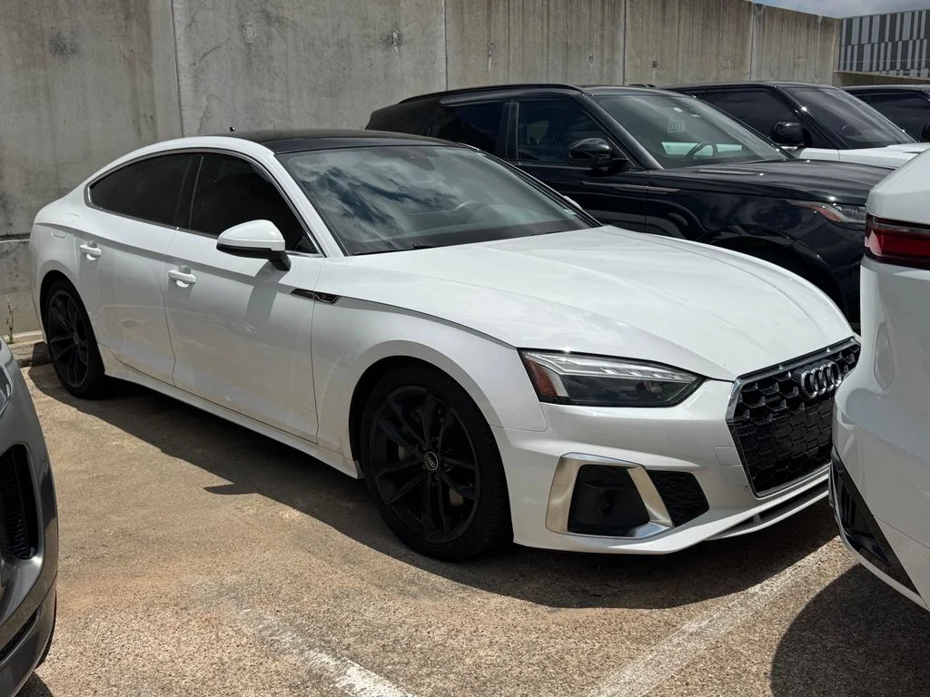 Used 2023 White Audi 45 S line Premium image 1
