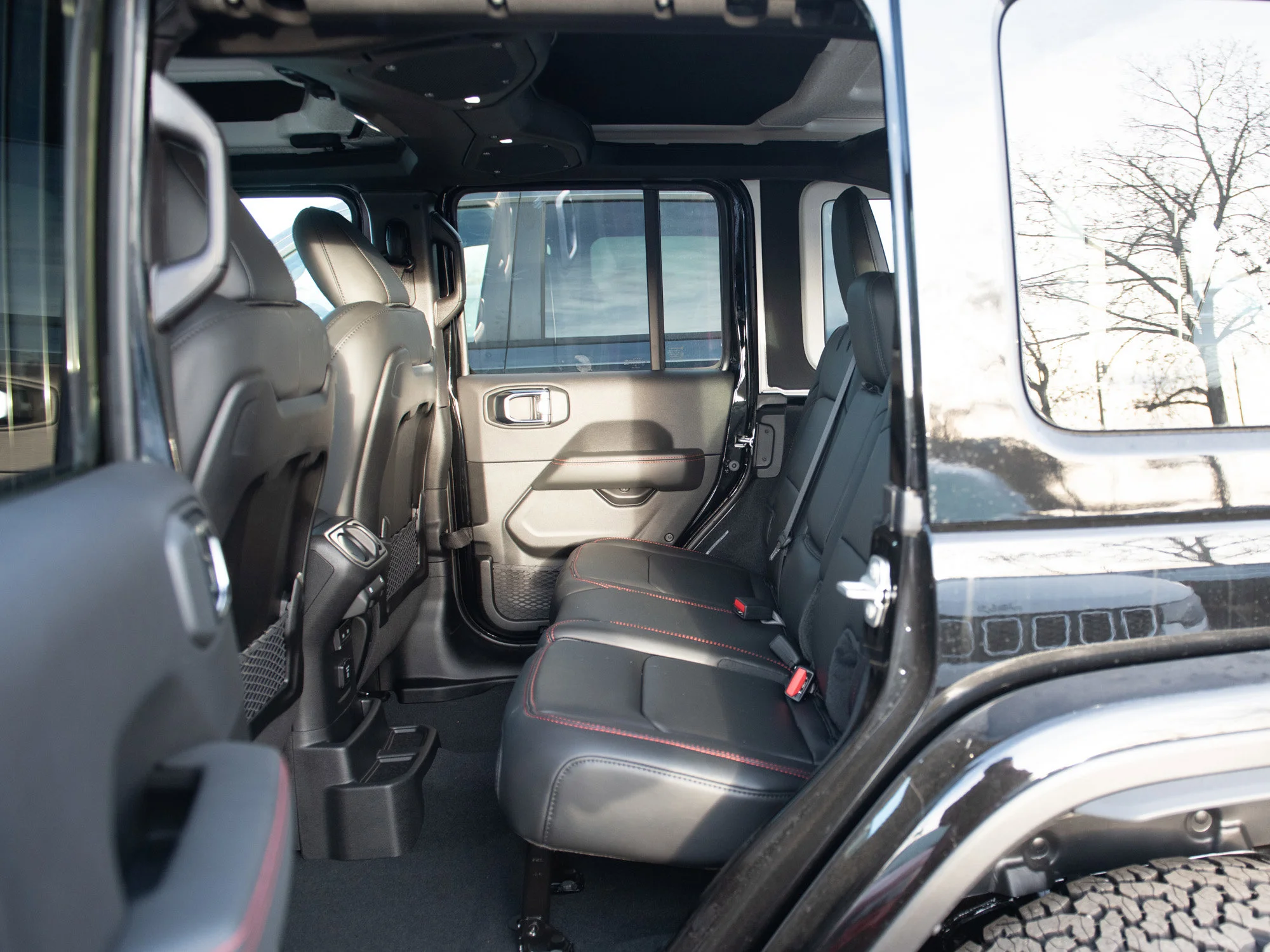 New 2026 Black Jeep Rubicon X*, 37s, Winch, Hi-Lift Jack, 3.5 Inch Lift image 26