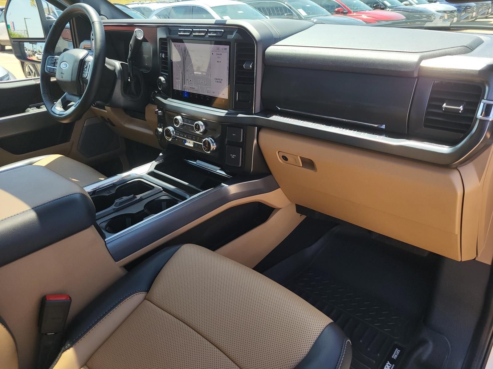 Used 2024 Oxford White Ford Lariat image 9