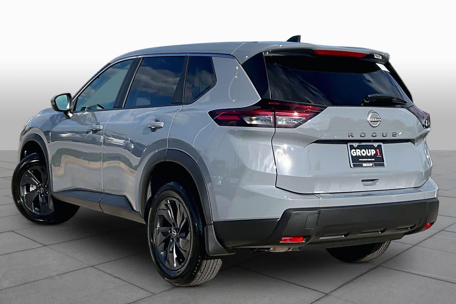 New 2027 Boulder Gray Pearl Nissan SV image 12