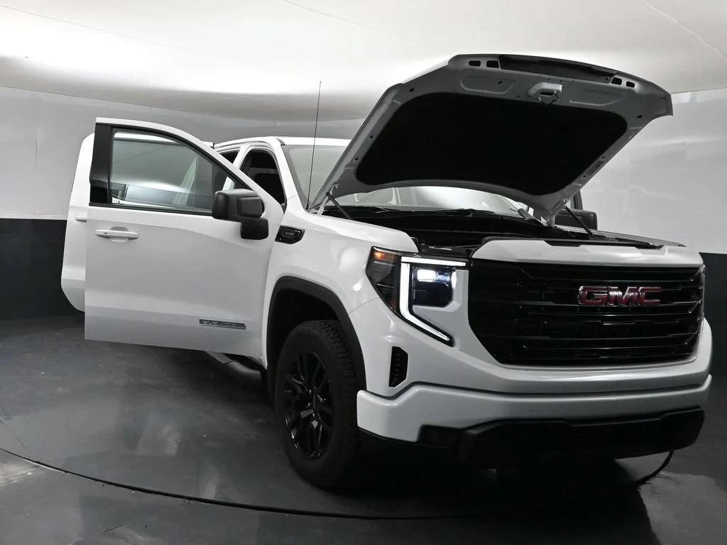 New 2026 Summit White GMC Elevation image 36