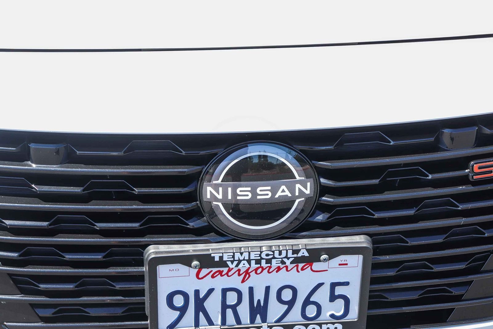 Used 2024 White Nissan SR image 13