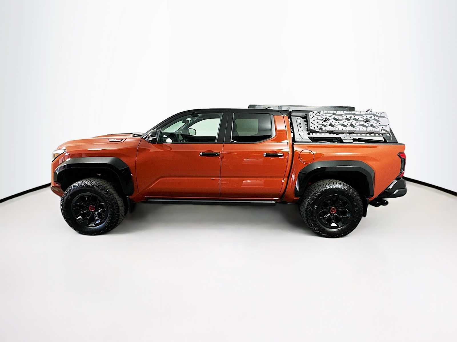 2024 Toyota Tacoma TRD Pro - Photo 5