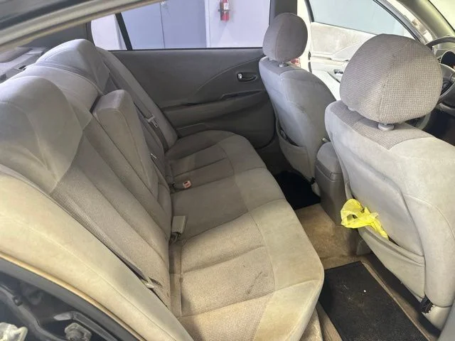Used 2003 Black Nissan 3.5 SE image 22