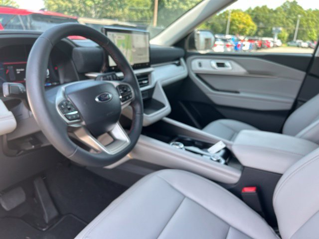 New 2026 Gray Ford Active image 18