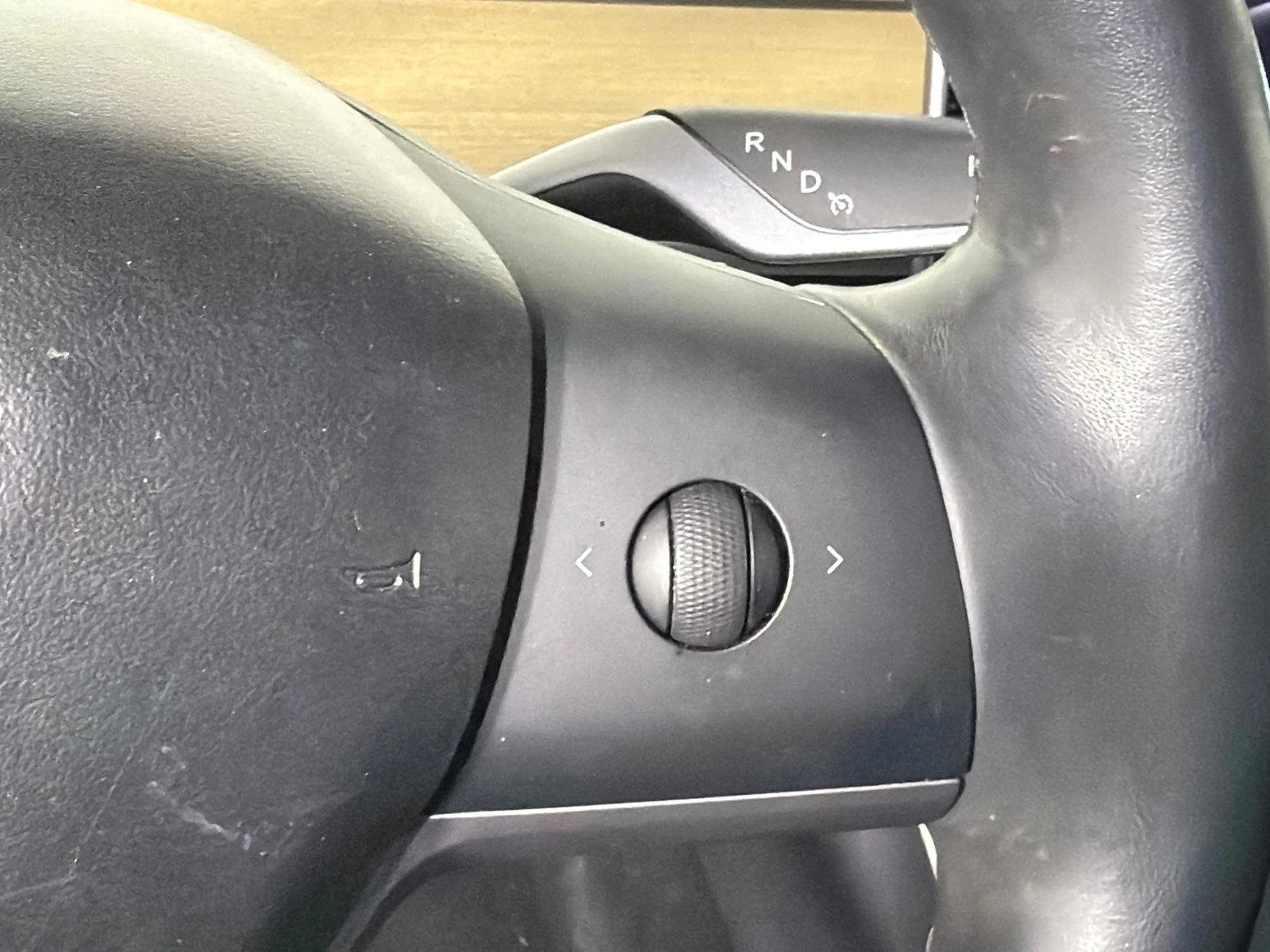 Used 2018 Black Tesla Long Range Battery image 27