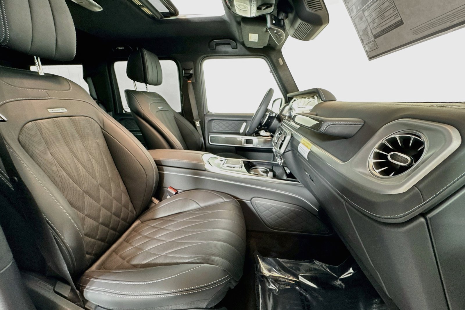 New 2027 Polar White Mercedes-Benz AMG® G 63 image 26