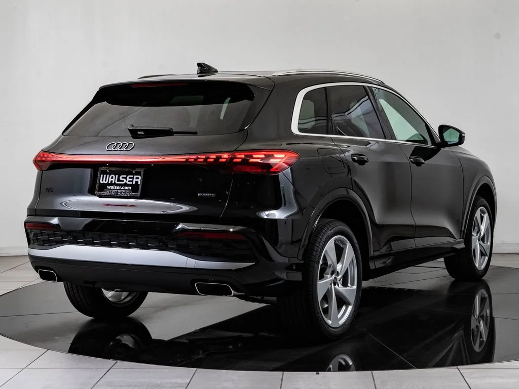 2026 Audi Q5 Premium Plus - Photo 10